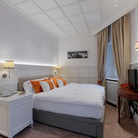 Otel Grand Des Alpes 5*