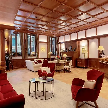 Grand Des Alpes Отель Шамони