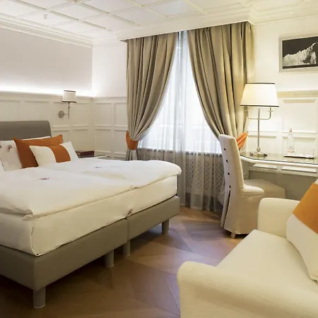 ホテル グラン デ ザルプ 5*